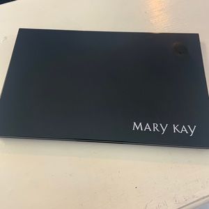 Mary Kay Pro Palette® (unfilled)